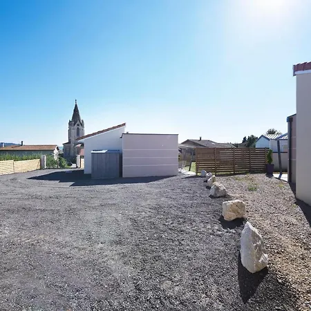 Holiday home Les De La Galaure En Option Chateauneuf-de-Galaure
