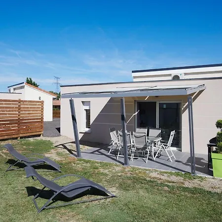 Holiday home Les De La Galaure En Option Chateauneuf-de-Galaure